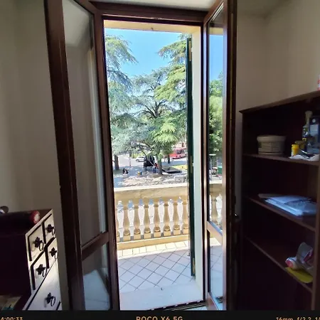 App Tara Liberty Style דירה אימולה